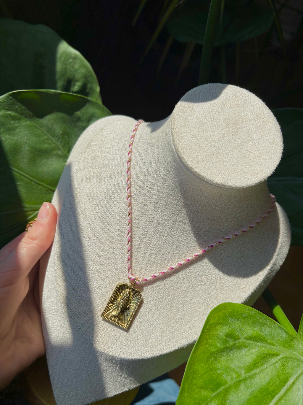Collier Romane